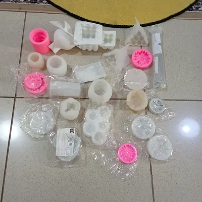 Assorted silicone candles molds 25 piece- set