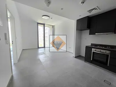 SMART APARTMENT /POOL VIEW / KITCHEN APLIANCES / HUGE BALCOMY / FREE ACCESS TO POOL AND GYM