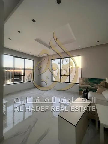 فيلا مودرن جديدة في الطرفا | ثاني ساكن | 5 غرف ماستر | مجلسان | صالتان | حديقة | كراج 4 سيارات