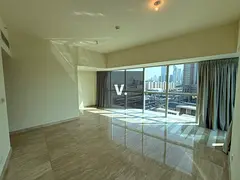 Big Layout | Close to Metro and One Central