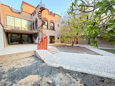 7BR+MAIDS+DRIVER PRIVATE LIFT GARDEN POOL