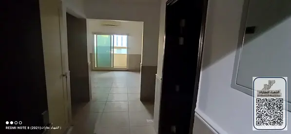 غرفه وصاله بالروضه2 للايجار السنوى 1حمام غرفه ماستر مع بالكونه مساحه واسعه السعر 29ألف على 4/6 دفعات تأمين شيك