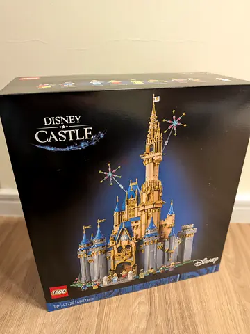 LEGO Disney Castle 43222 SEALED BOX