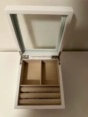 White wooden jewelry box with glass lid and ring/compartment inserts from Zara Home