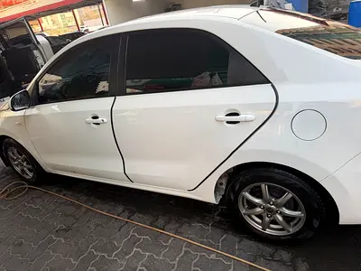 2020 KIA PEGAS 照片 7
