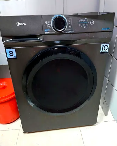 Midea Front Load Washing Machine - Black