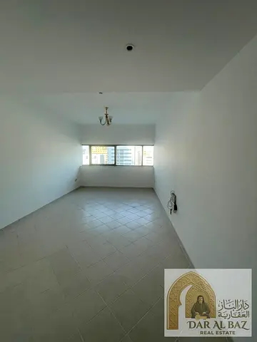 Free central air conditioning for the owner, very high-end finishing, clean and distinctive tower, room and hall of excellent size, prime location in