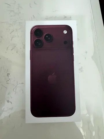 Iphone 18 pro max 256 burgundy