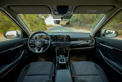 صورة 8 لـ 2024 KIA SELTOS