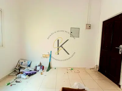 Lavish studio available in muwaliah full of family neat and clean room for contact Babar