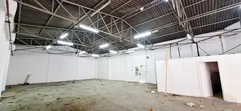 SPACIOUS WAREHOUSE | OFFICE | LOADING AREA