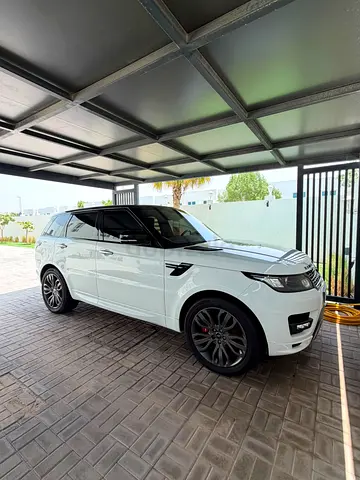 2016 Land Rover Range Rover Sport HST GCC Specs