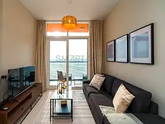 Fully Furnished / High Floor / Community View