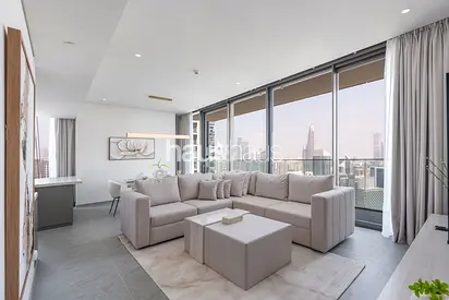 Stunning Burj Khalifa and Canal View | Luxurious