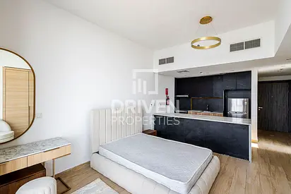 High floor | Fully Furnished and Vacant Apt