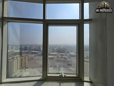 Studio in Al Nakheel, featuring a prime location, stunning views, and close proximity to all essent