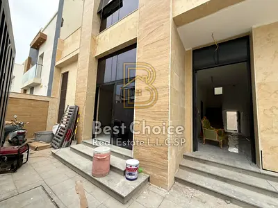 Luxury Villa for Sall | in Al Hoshi | Second Row from Main Road | Premium Finishes | Roof and Spacious Layout