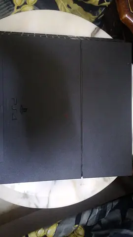 Ps4 used+2controllers