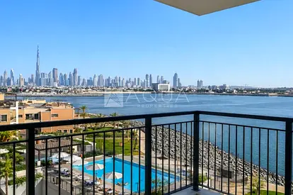 Premium Apartment | Panoramic Sea &amp; City Views