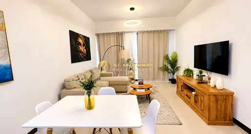 Modern 1BR Apartment | Aria Residence | Pool & Skyline View | Furnished