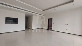Vacant | Spacious | 3BR+Maids Room | Low Floor