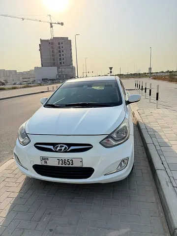2015 Hyundai ACCENT photo 1