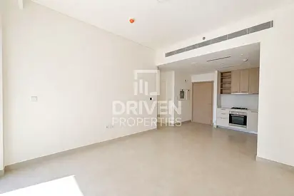 Modern Living | Community View | Well Designed Apt