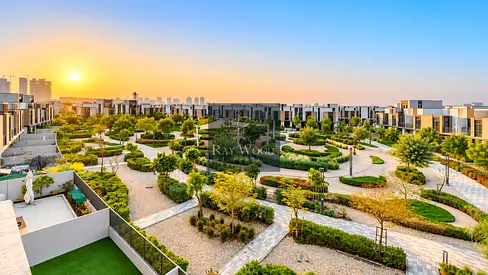 3BR+Maid | G+1 - Mid Unit | Near to Pool & Park