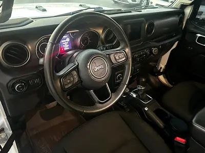 صورة 6 لـ 2019 JEEP WRANGLER