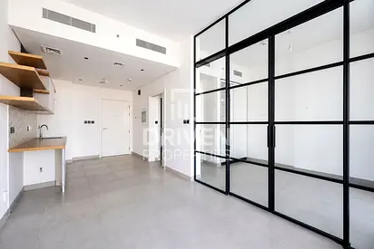 Pool View | Mid Floor | Motivated Seller
