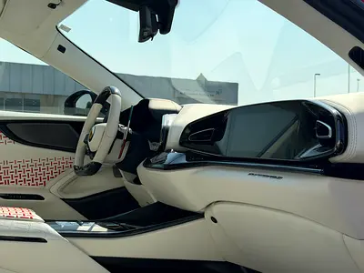 2024 Ferrari PUROSANGUE — миниатюра 18