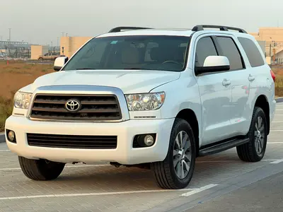 Toyota Sequoia GXR 2014 GCC Specs