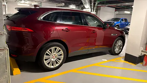2017 Jaguar F-PACE — фото 4