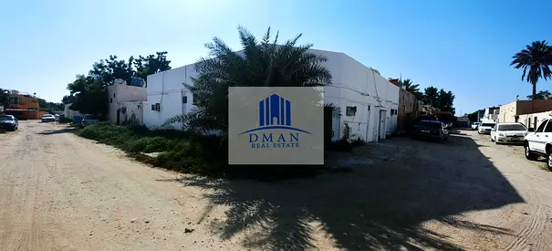 For sale Arabic house in Al qadsya corner