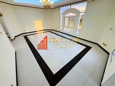 WELL MAINTAINED INDEPENDENT VILLA HUGE PRIVATE GARDEN 5BR+MAIDS PRIVATE POOL