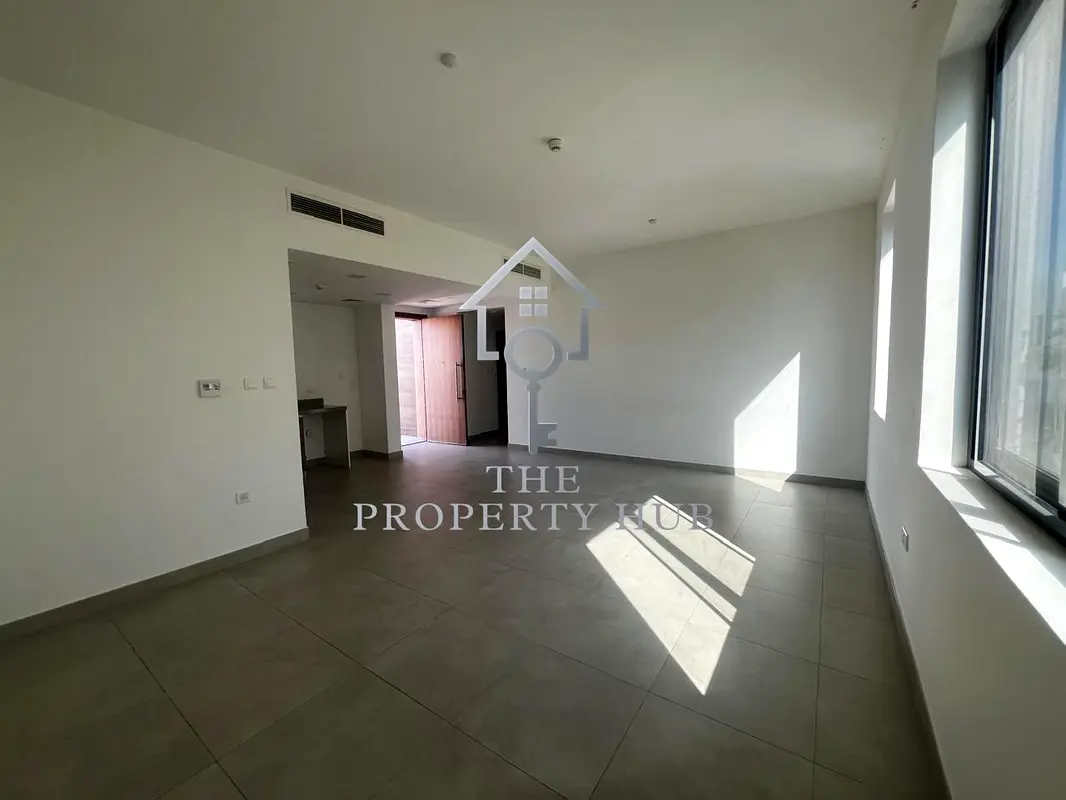 Hot Deal |Semi furnished | Garden View