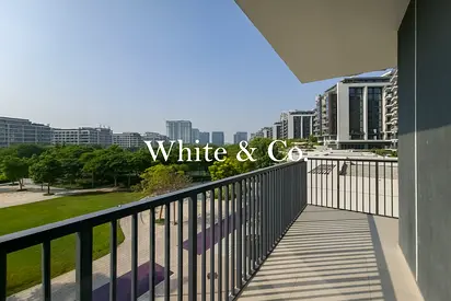 Vacant | Direct Park View | Corner Unit