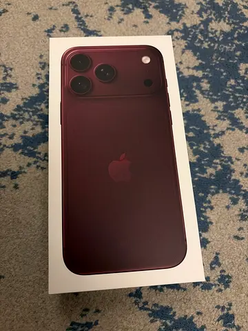 iPhone 18 Pro Max,Burgundy 256GB Brand new TDR