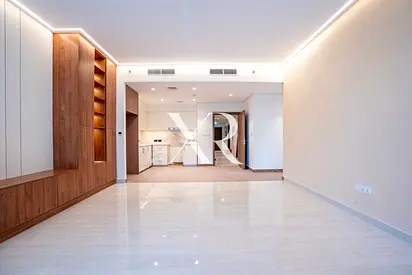 FULLY UPGRADED | MARINA VIEW | SPACIOUS LAYOUT