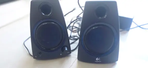 Logitech Multimedia Computer Speakers - Pair, Good Working Condition