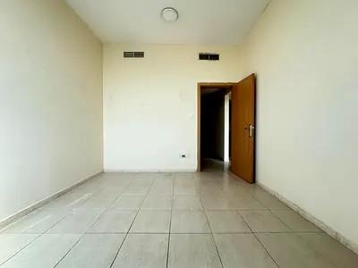 HOT OFFER FULLY SAPICIOUS 2BHK WITH BALCONY AND BALCONY NEAT AND CLEAN BUILDING ONLY FOR FAMILY JUS