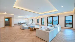 High Number | Renovated 5 Bed + Maid | G+2