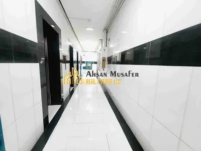 //PRIME LOCATION//ONE MONTH FREE// EASY EXIT TO DUBAI NEAR SAHARA CENTRE AND NEAR RTA BUS STOP LAST UNIT 1BHK WITH 1WASHROOM AND BALCONY ALSO HAVE