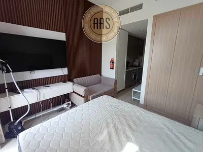 Luxurious and Fully furnished Studio apartment with fully fitted kitchen only 48k Ready to move