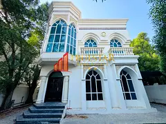 DOUBLE STOREY 4BR+MAIDS GARDEN