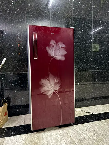 Refrigerator single door Like new