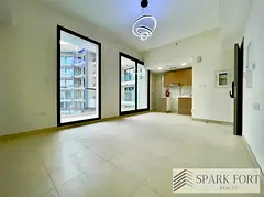 Courtyard Studio | Balcony | Pool View | Glorious Central Residences