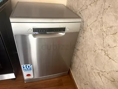 Stainless steel dishwasher with 10-year inner tub warranty