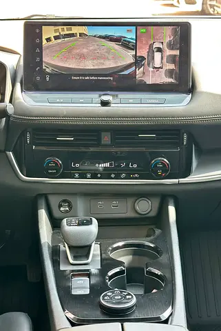 2025 Nissan X-TRAIL — миниатюра 14