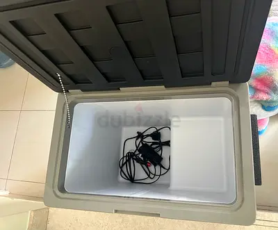 Portable 65L Car Fridge Freezer with Wheels and Handle - 12/24V